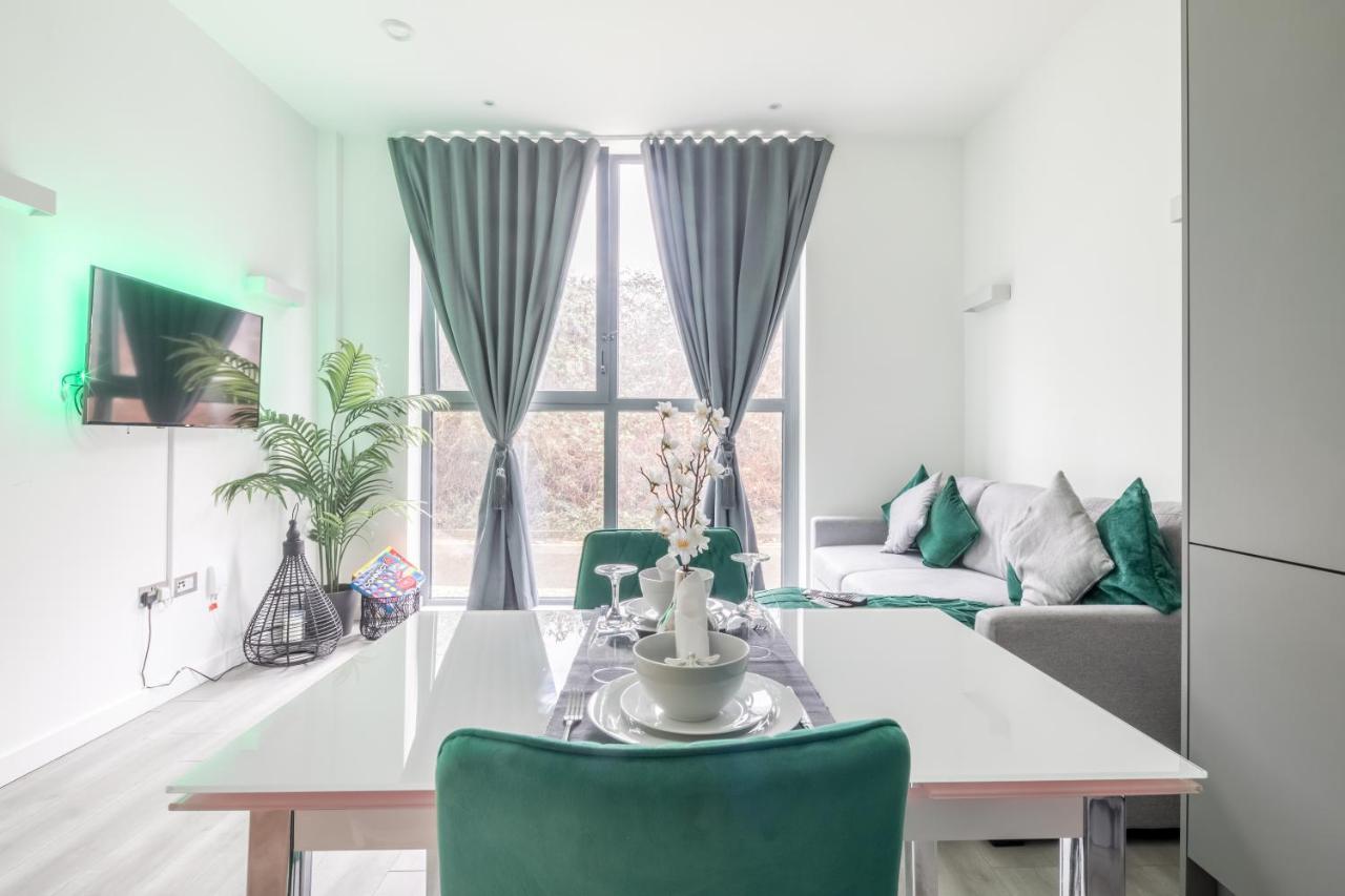 Elegant Apartment Milton Keynes Kültér fotó